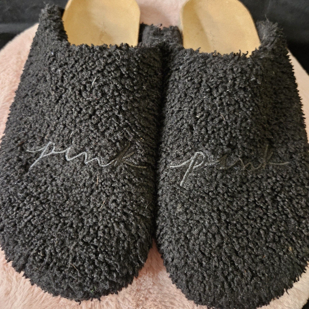 Victoria's Secret Black Fuzzy Slippers